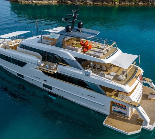 Luxury Yacht ANDIAMO