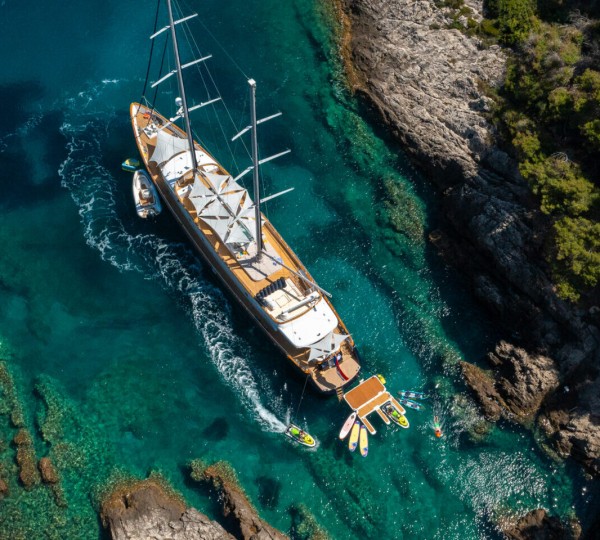 Luxury Yacht DALMATINO