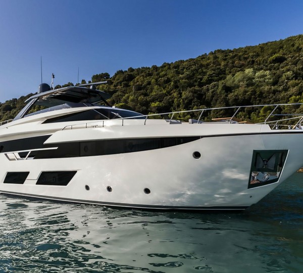 Luxury Yacht DATE NIGHT