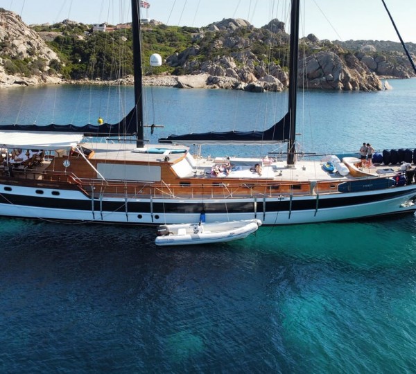 Luxury Yacht ELIANORA