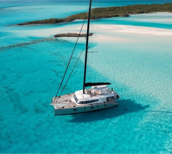 Luxury Yacht INDABLUE