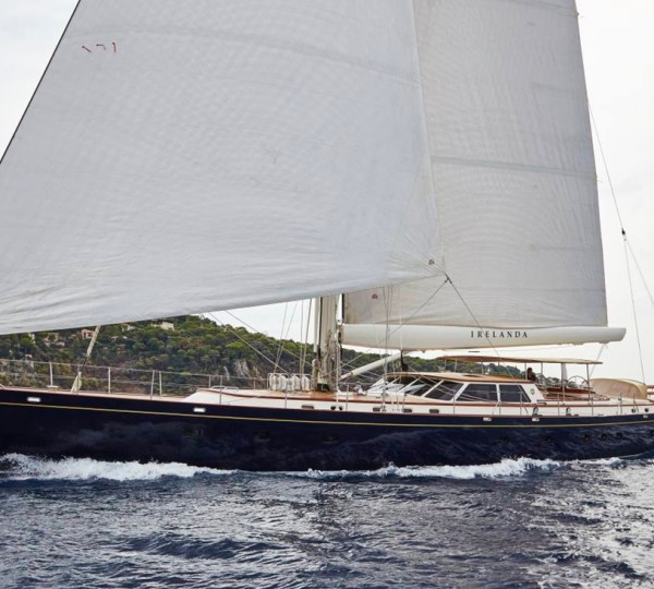 Luxury Yacht IRELANDA
