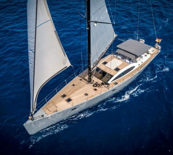 Luxury Yacht KALINDA