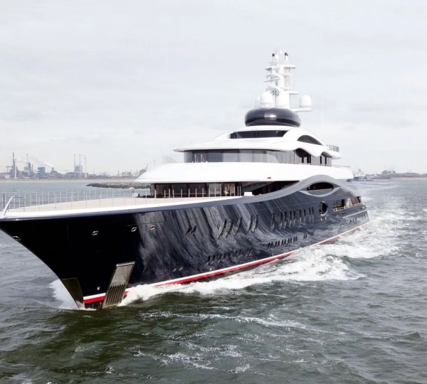 Luxury Yacht LAUNCHPAD - Photo Dutch Yachting
