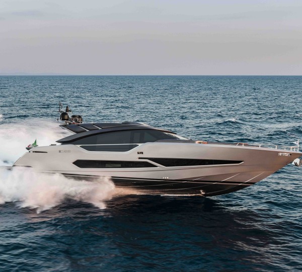 Luxury Yacht MISS MONEYPENNY