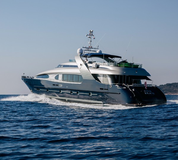 Luxury Yacht ONE BLUE