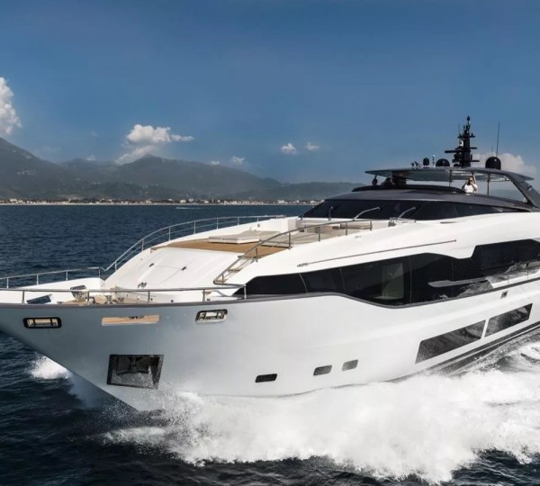 Luxury Yacht PERSEUS