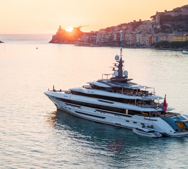 Luxury Yacht POLESTAR