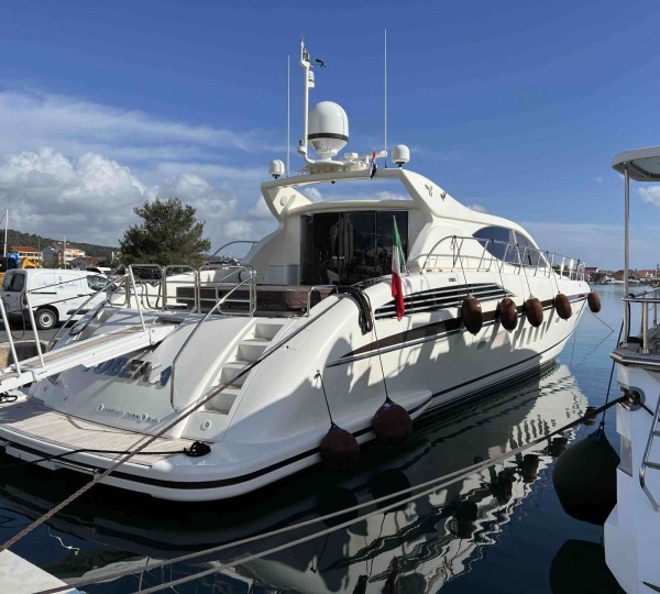Luxury Yacht TOBEKA
