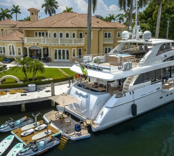 Motor Yacht BEACHFRONT 2