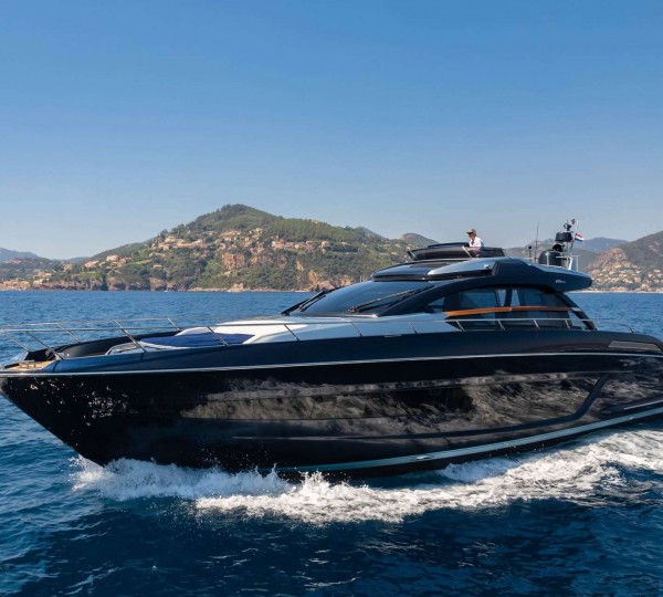 Motor Yacht BLUE SHARK