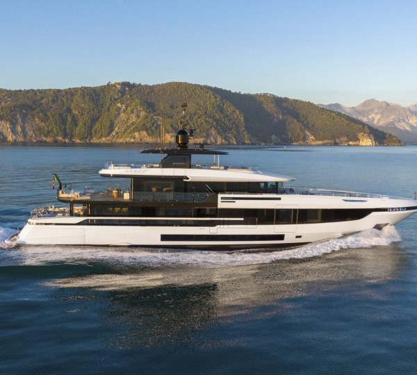 Motor Yacht EVA4EVA (sistership)