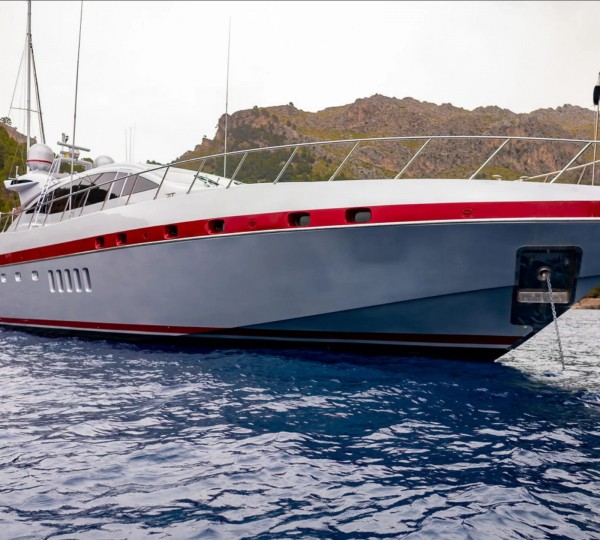 Motor Yacht LA DIGUE