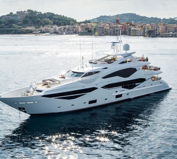 Motor Yacht NOAH