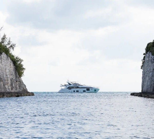 Motor Yacht PIER PRESSURE