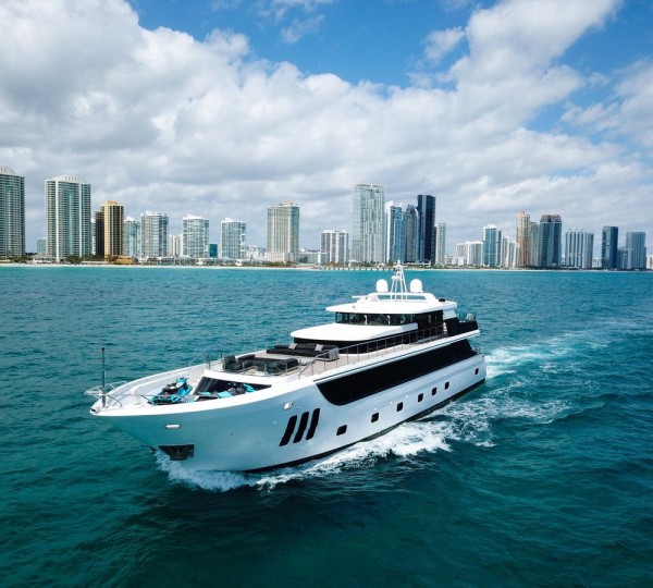 Motor Yacht PRIVILEGE