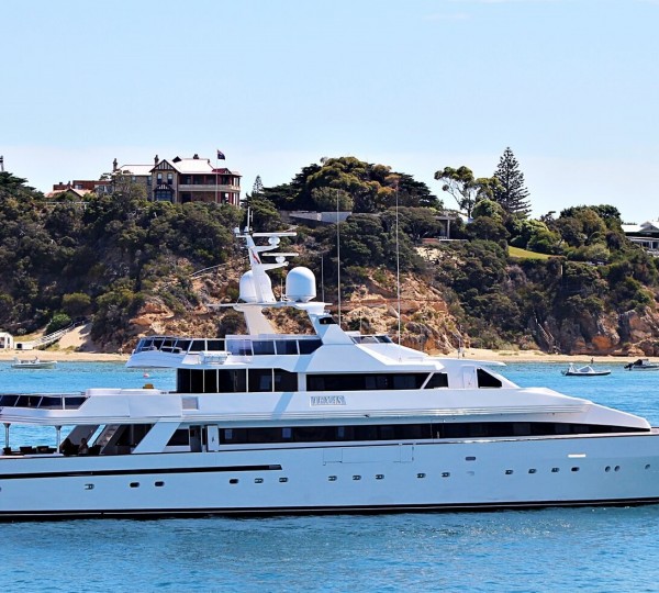 102 Motor Yacht TEXAS