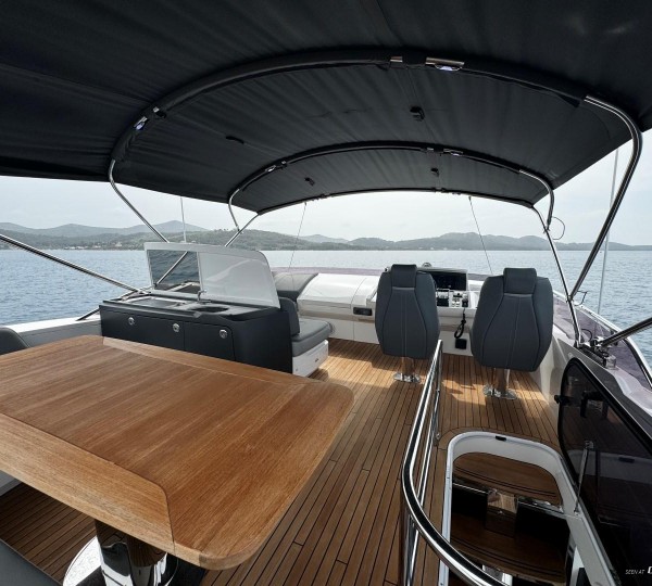 Sun Deck On Luxury Yacht MALUHIA