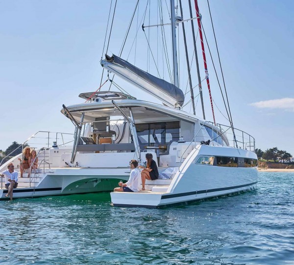 Superyacht DESTINATION UNKNOWN (sistership)