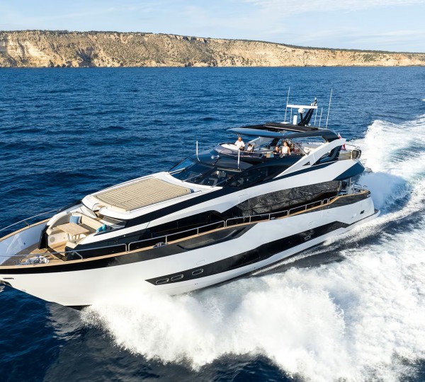 Superyacht HIGH ENERGY