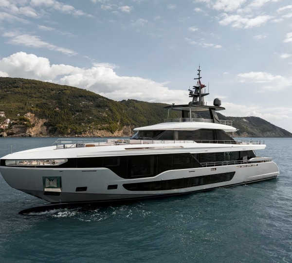 Superyacht LUZ DE MAR (sistership)