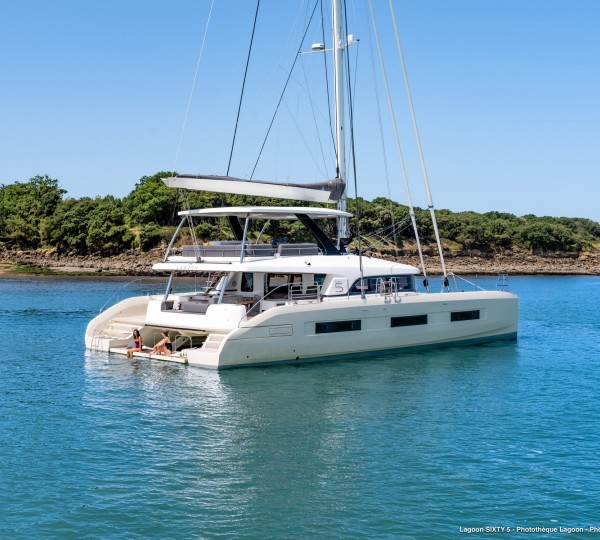 Superyacht REVE BLEU (sistership)