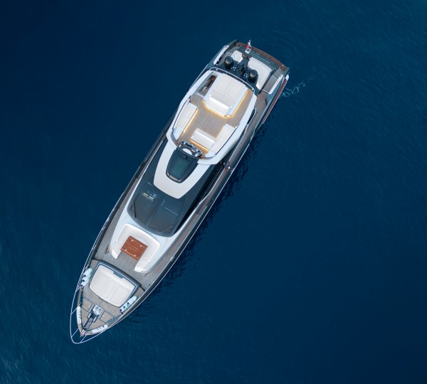 Superyacht SPACE COWBOY