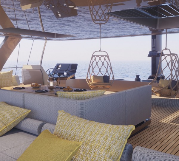 Superyacht THE IDLER Sun Deck