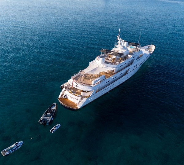 Luxury Yacht From CAMPANELLA