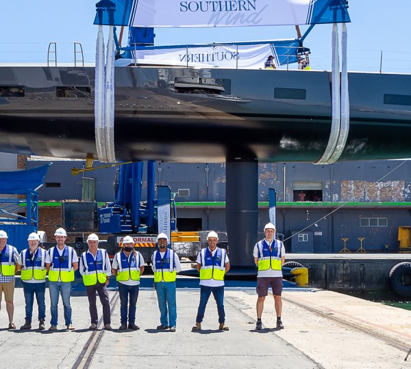 Luxury Yacht KIBOKO 4