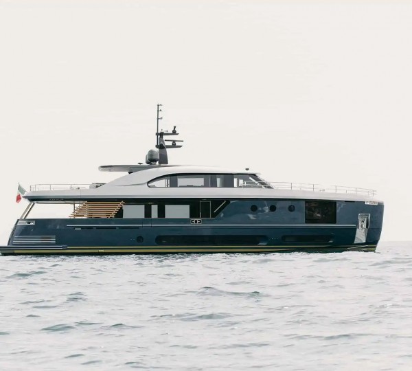 Luxury Yacht ALMA III (sistership)