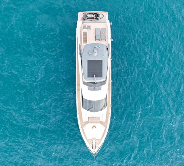Luxury Yacht BELLA III