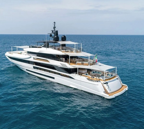 Luxury Yacht MAVERICK