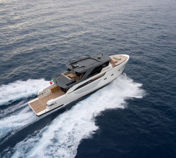 Motor Yacht CC Underway (sistership)