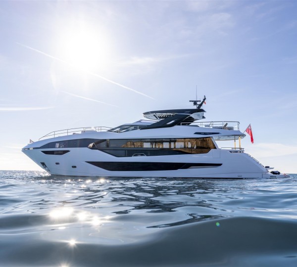 Motor Yacht LADY M (sistership)