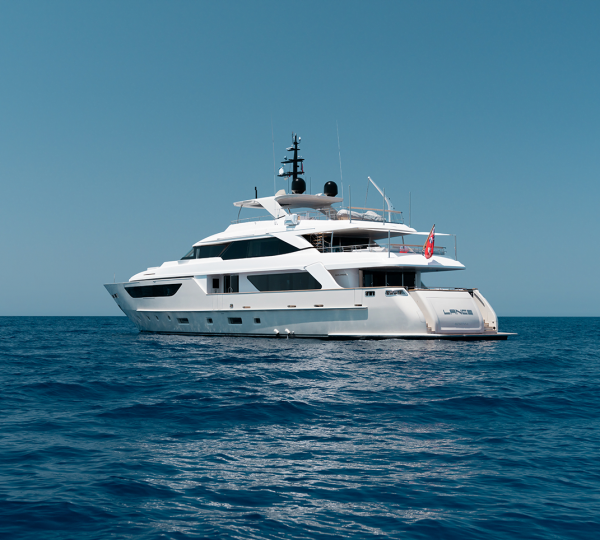 Motor Yacht LANCE