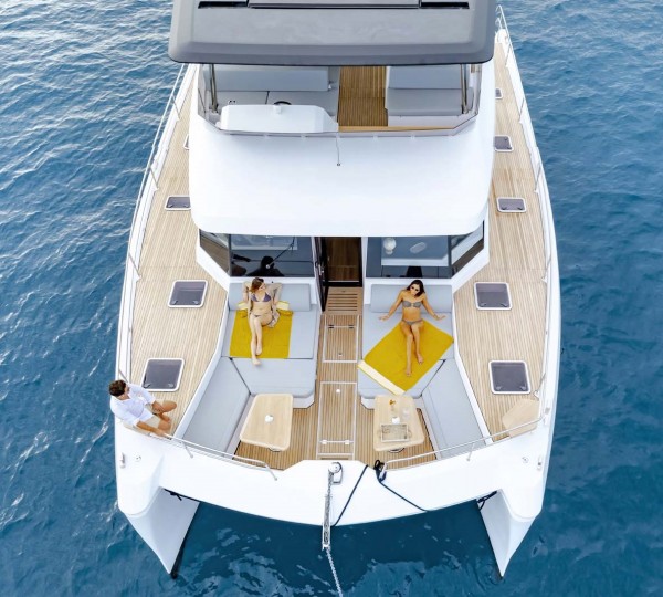 Motor Yacht NYD'AMOUR II (sistership)