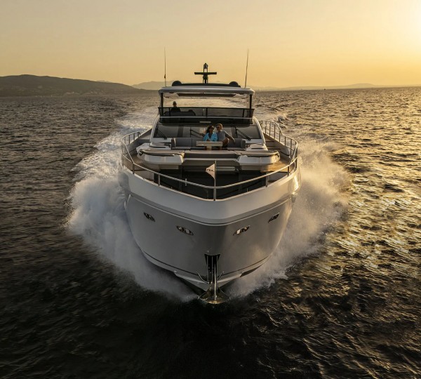 Motor Yacht PEARLY SPENCER