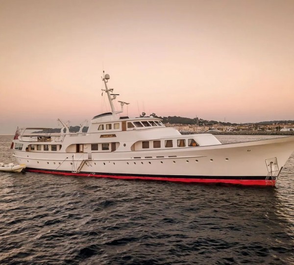 Motor Yacht SECRET LIFE