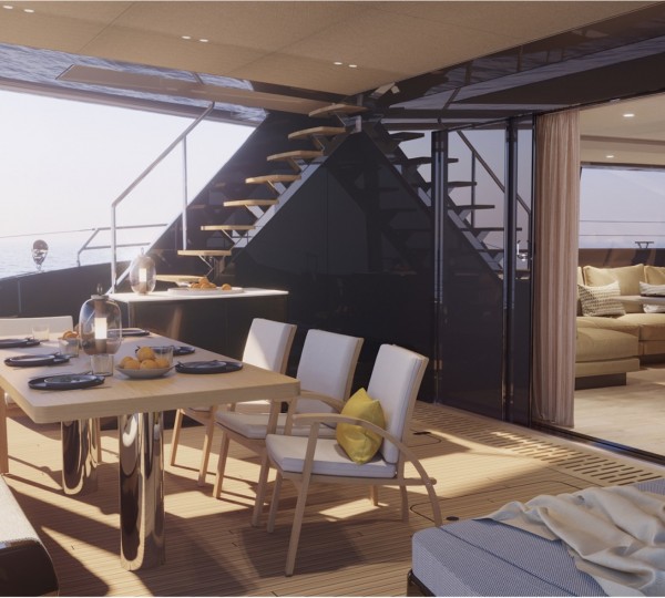 Motor Yacht THE IDLER Aft Deck