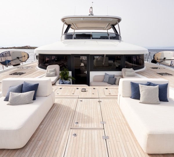 Motor Yacht VALIUM 67