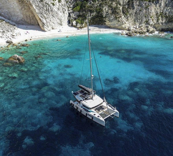 Sailing Catamaran TAMIRO