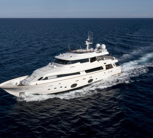 Superyacht CENTURION