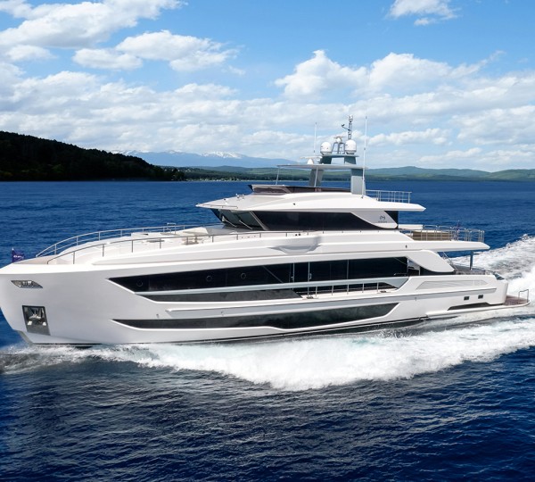 Superyacht FREEDOM