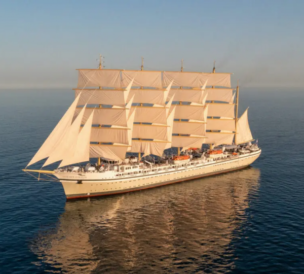 Superyacht GOLDEN HORIZON