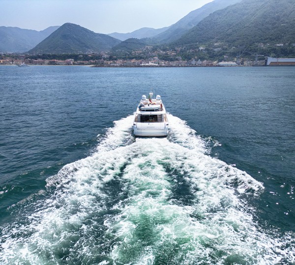 Superyacht RELAX BY WINSTON