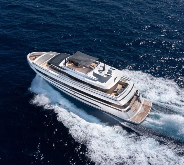Superyacht UILIA