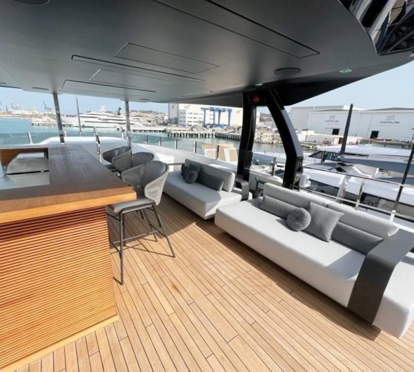 THINK BIGGER exterior decor 