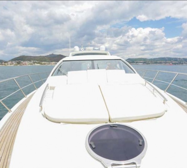 Comfortable foredeck matresses