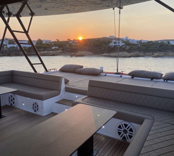 Flybridge alternative view